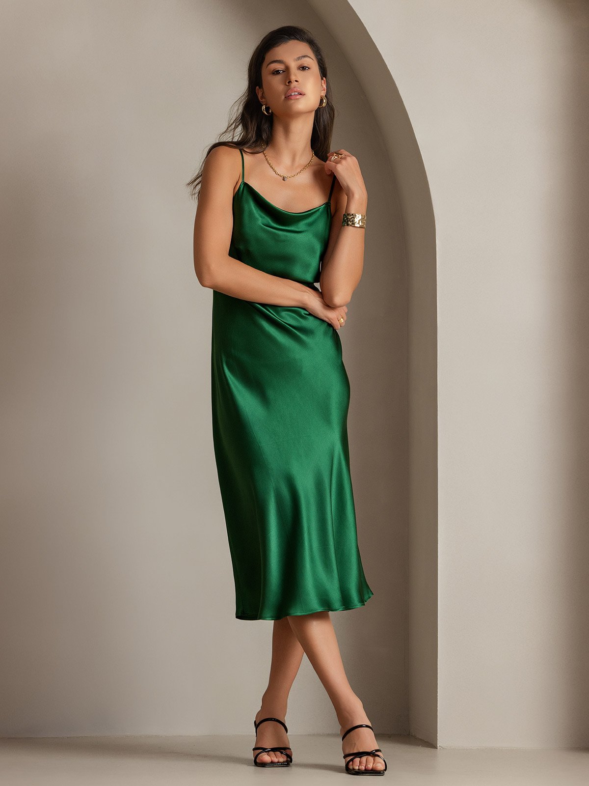 SERAPHINA - Langes Seidenkleid mit Spaghettiträgern für Damen