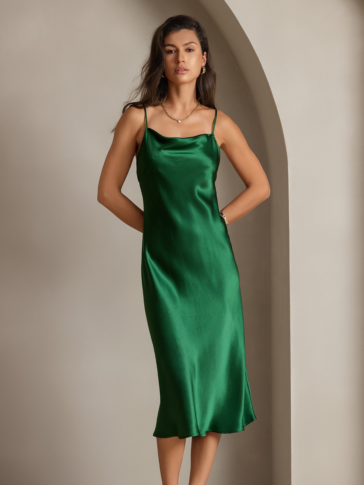 SERAPHINA - Langes Seidenkleid mit Spaghettiträgern für Damen