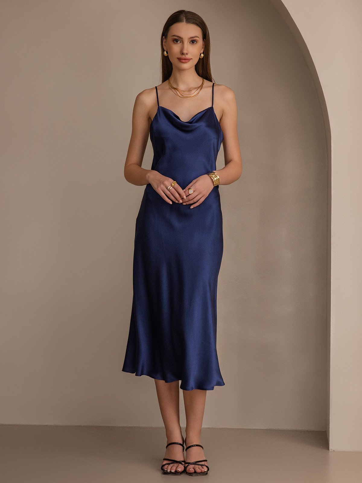 SERAPHINA - Langes Seidenkleid mit Spaghettiträgern für Damen