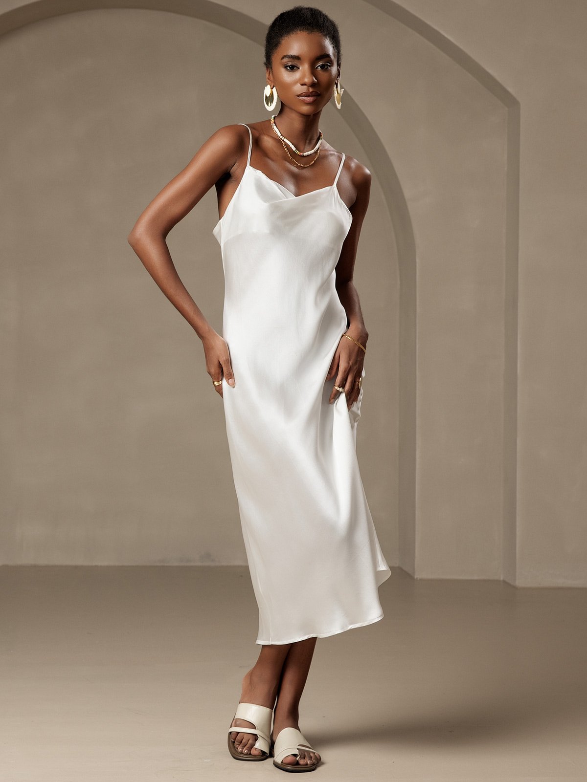 SERAPHINA - Langes Seidenkleid mit Spaghettiträgern für Damen