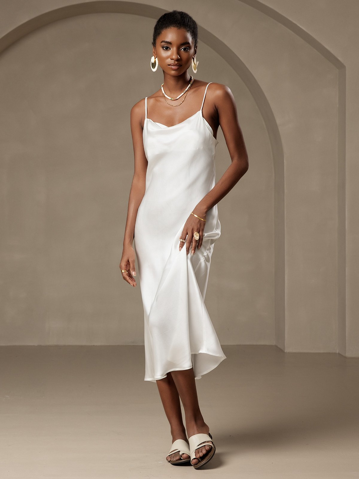 SERAPHINA - Langes Seidenkleid mit Spaghettiträgern für Damen